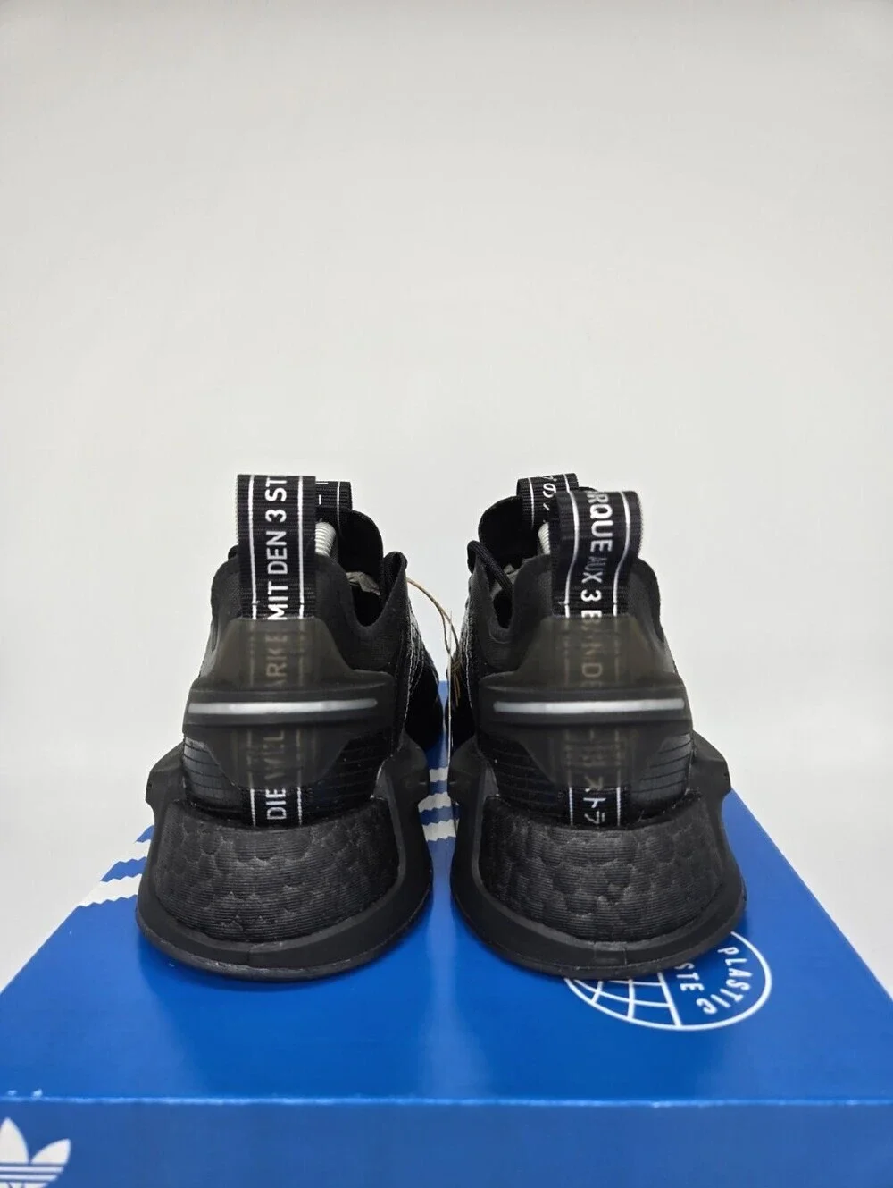 adidas Women's NMD_V3 GW5657 Core Black Silver Metallic Shoes Size 10